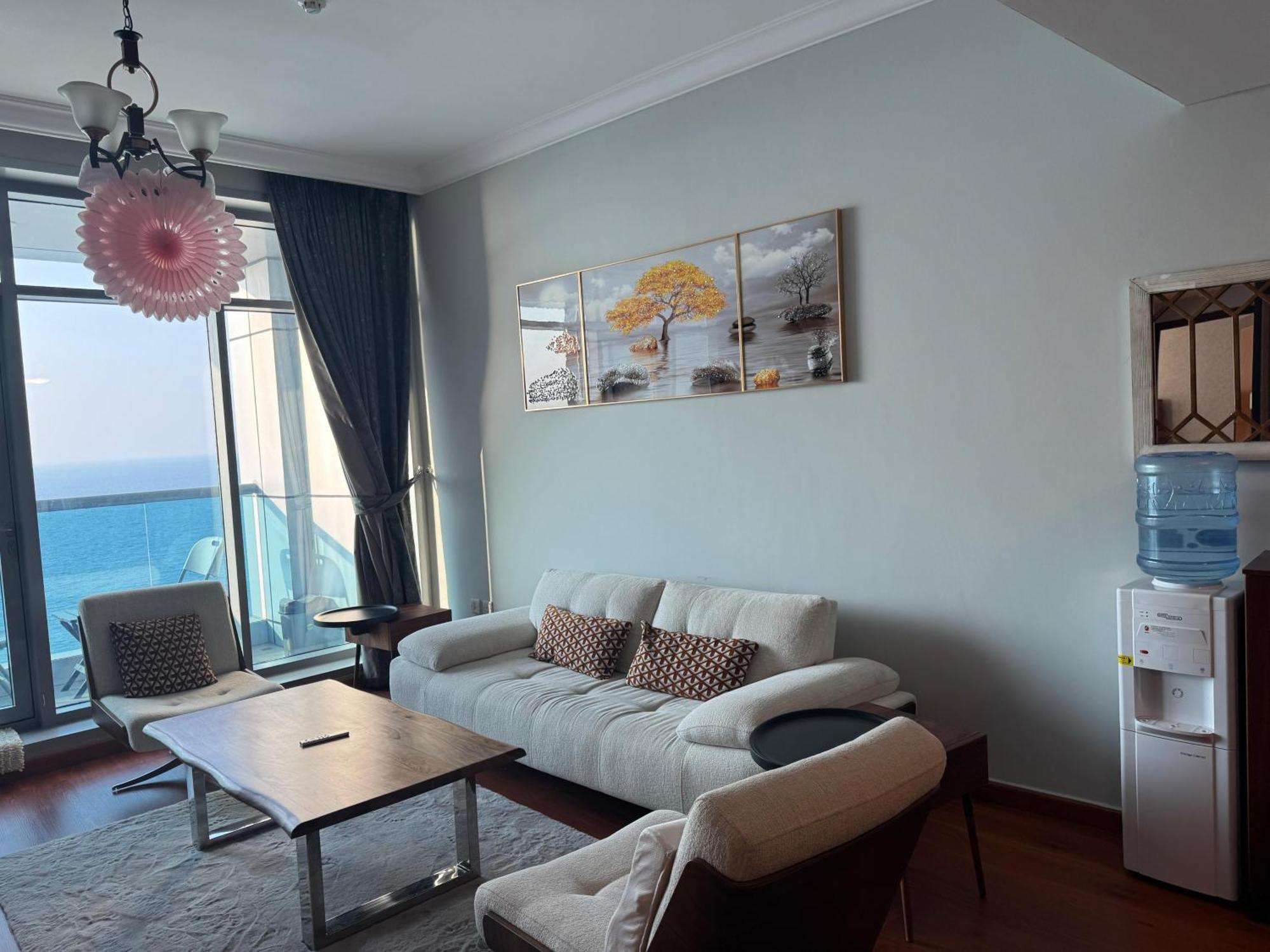 Ocean View Luxury Suites Аджман Экстерьер фото