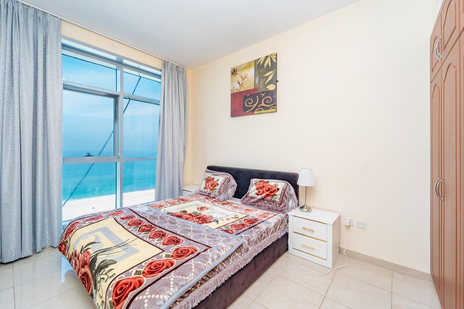 Ocean View Luxury Suites Аджман Экстерьер фото