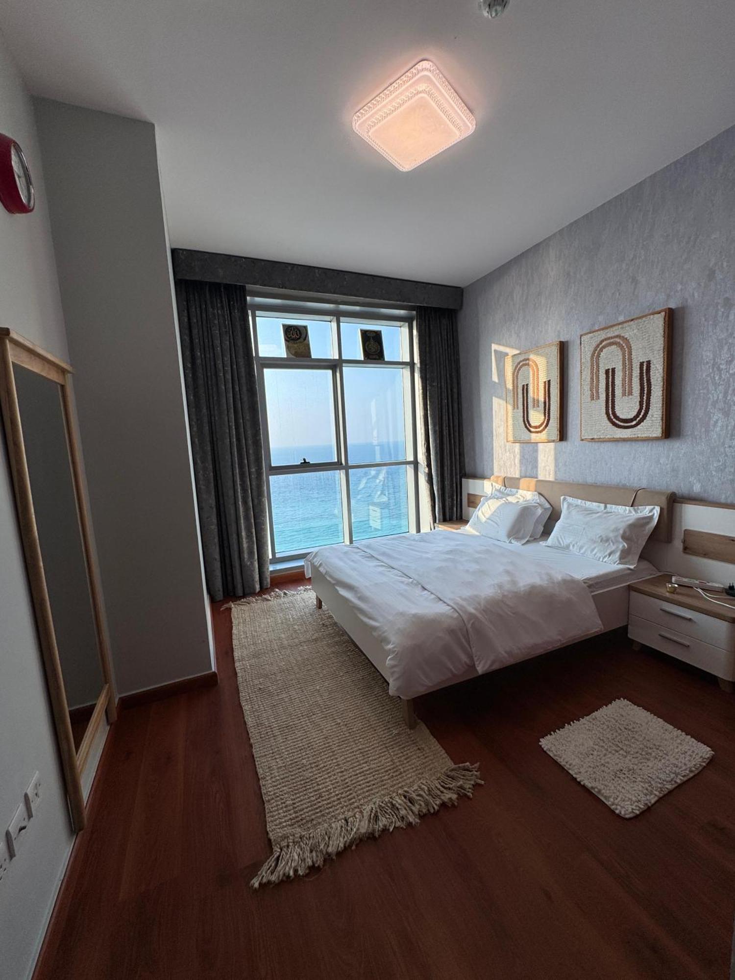 Ocean View Luxury Suites Аджман Экстерьер фото